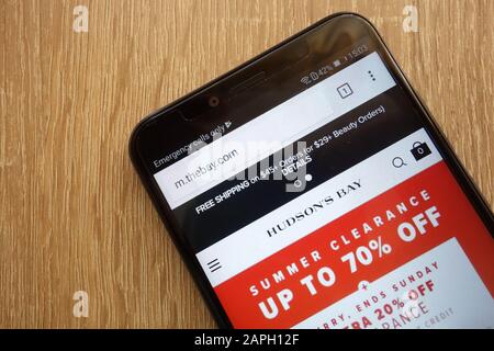 Hudson`s Bay website displayed on a modern smartphone Stock Photo